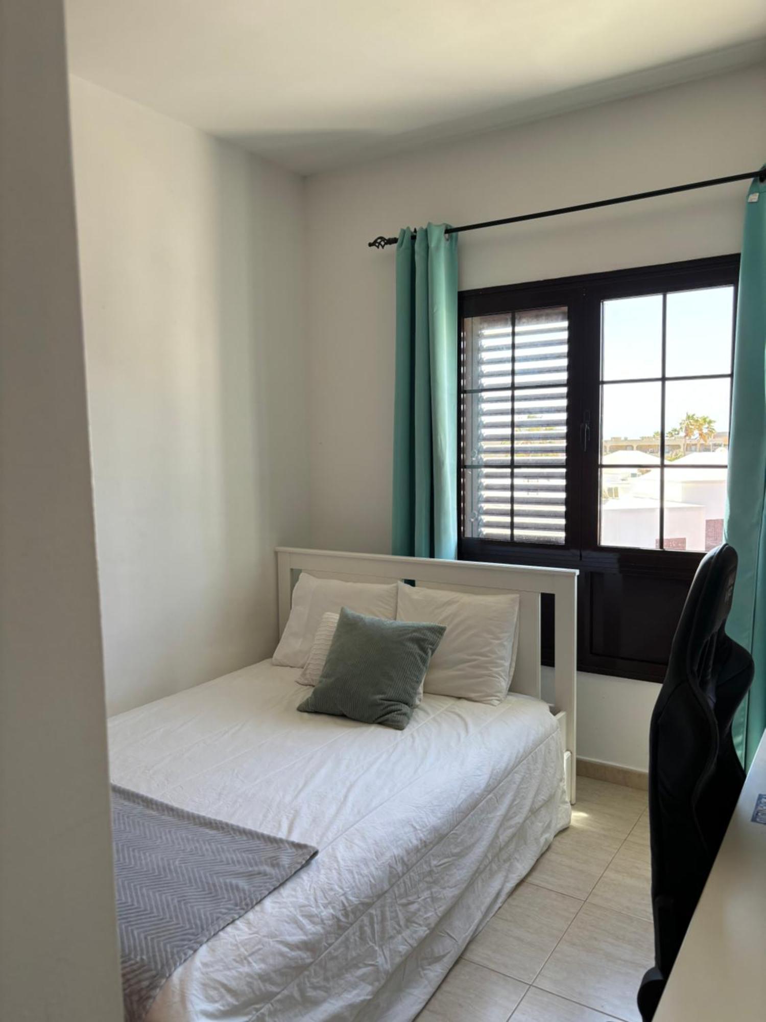 Casa Amplia Y Moderna De 3 Habitaciones En Complejo Con Piscina Коста Тегисе Екстериор снимка